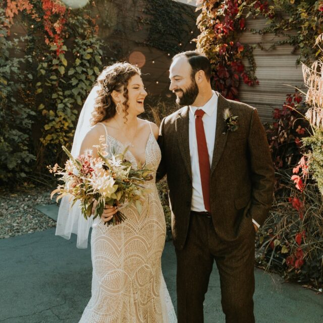 Beautiful photos of the bride and groom, Paige and Andrew 💒 Wedding gown altered by us 🪡 

📸: @nataliafries